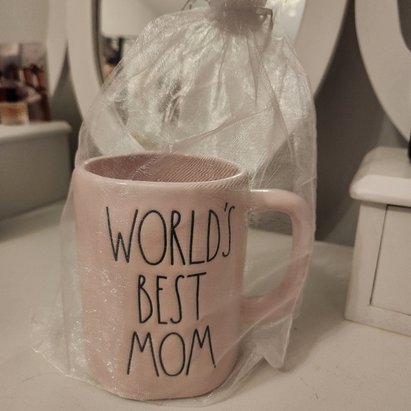 Rae Dunn Mug - Picture 2 of 3